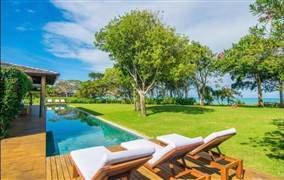 Bahia: O Paraíso da Exclusividade | 6 Casas de Luxo Que Redefinem o Viver Beira-Mar
